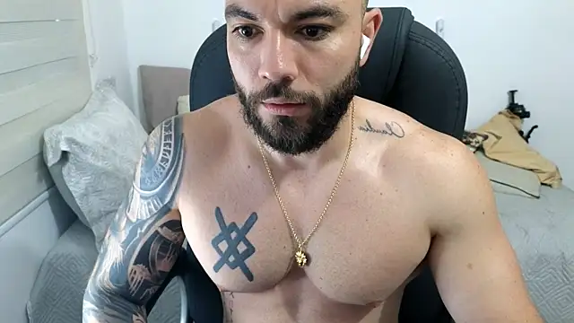 Snapshot of Isaac_Carter chatting on 08/03/26, 11:15 Isaac Carter online show from 08/03/26, 11:15