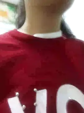 saraaxx1 online show from 03/11/25, 08:09