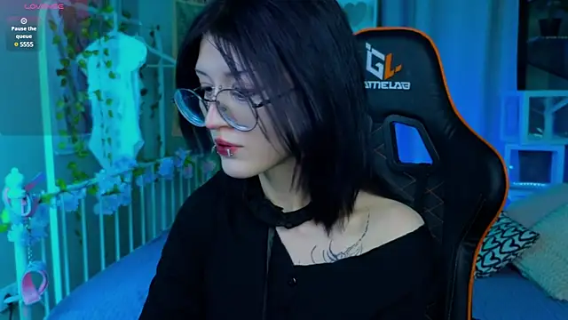 Setsunai  online show from 03/09/25, 10:41