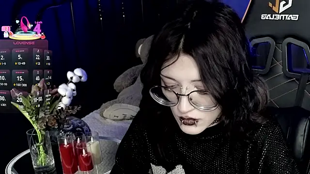 Setsunai  online show from 03/18/25, 11:53