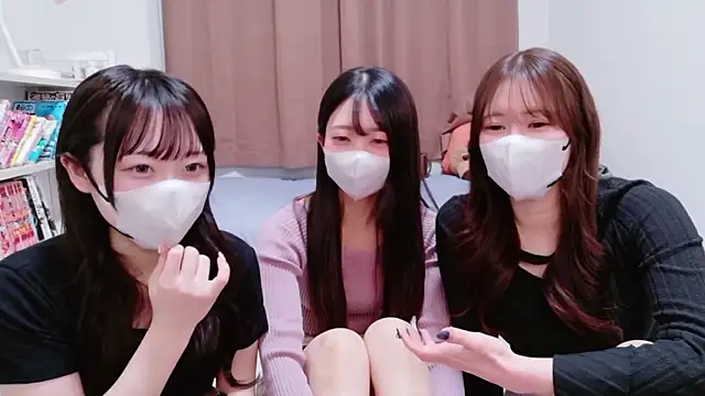 Rodrigues Lucas online show from 11/26/25, 04:08