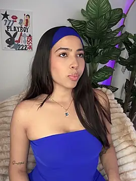  Emily Thompson  online show from 10/02/25, 10:17