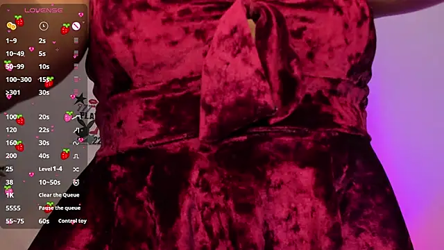  Emily Thompson  online show from 10/06/25, 10:40