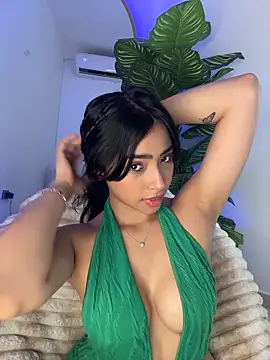  Emily Thompson  online show from 04/01/26, 03:07