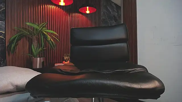  bunnyboy  online show from 03/18/25, 11:42