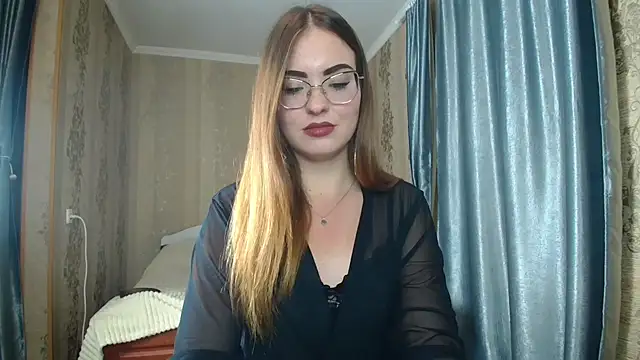 Leila Kissyu online show from 09/27/25, 06:02