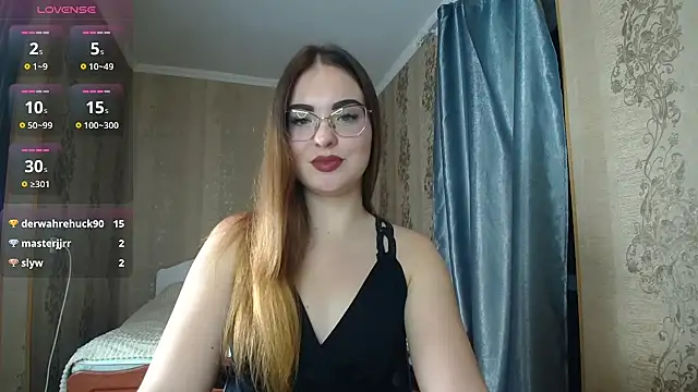 Leila Kissyu online show from 12/18/25, 07:53