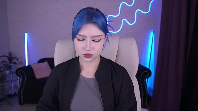 SelenaIris online show from 11/19/25, 09:26