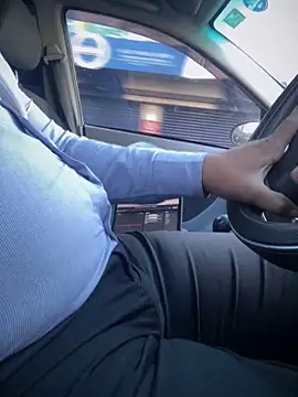 Snapshot of dam-her-boy chatting on 10/09/25, 02:20 dam-her-boy online show from 10/09/25, 02:20