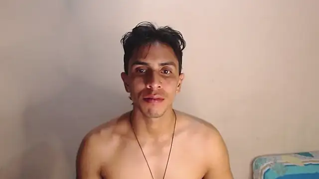 Monkey uchiha777 online show from 09/30/25, 12:37