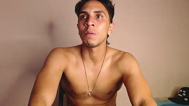 Monkey uchiha777 online show from 10/19/25, 11:38