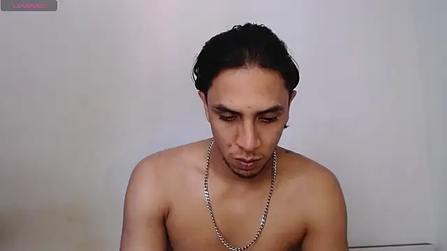 Monkey uchiha777 online show from 06/20/26, 05:05