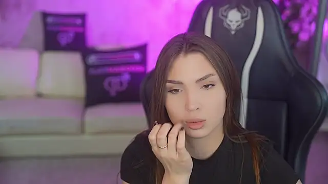 Snapshot of Billie054 chatting on 12/02/25, 07:57 Billie054 online show from 12/02/25, 07:57