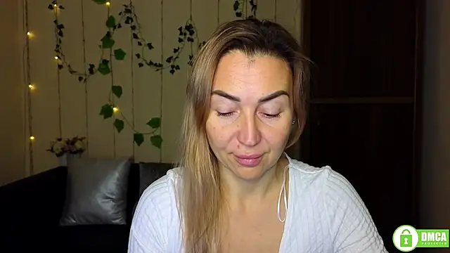 Kiss julli88I online show from 11/29/25, 06:22