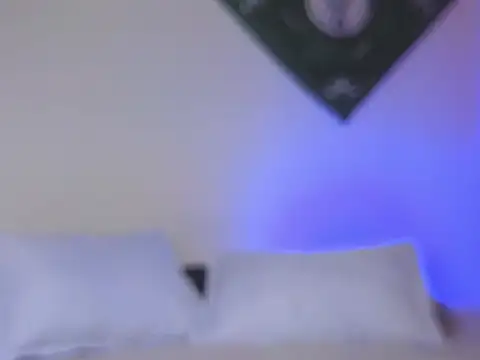 Snapshot of samevansx_ chatting on 11/25/25, 06:19 samevansx online show from 11/25/25, 06:19