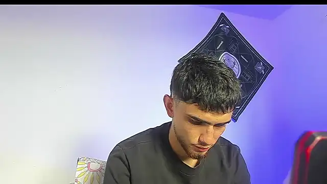 samevansx  online show from 06/20/26, 01:36