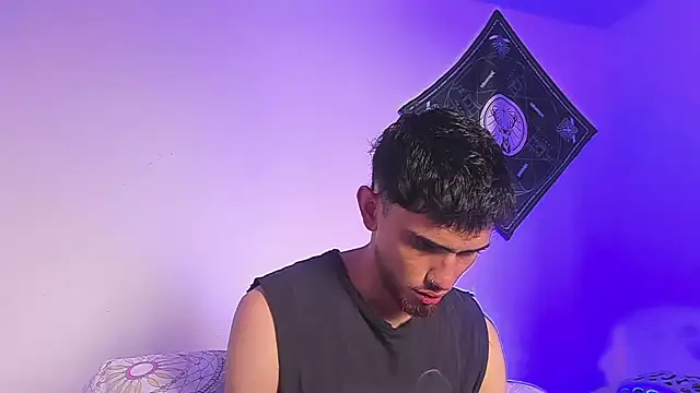 samevansx  online show from 06/26/26, 03:05
