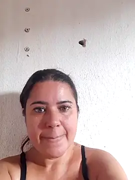 Snapshot of Carnudao chatting on 03/13/25, 08:11 Carnudao online show from 03/13/25, 08:11