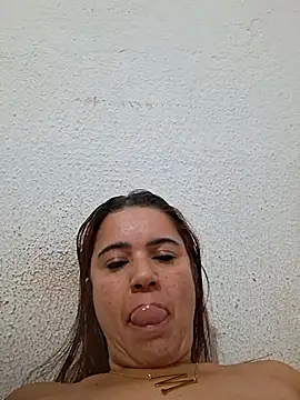 Snapshot of Carnudao chatting on 09/20/25, 03:35 Carnudao online show from 09/20/25, 03:35