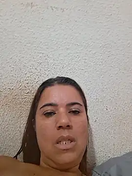 Snapshot of Carnudao chatting on 10/14/25, 05:25 Carnudao online show from 10/14/25, 05:25