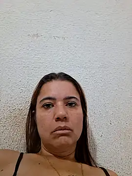 Snapshot of Carnudao chatting on 10/29/25, 03:58 Carnudao online show from 10/29/25, 03:58