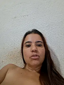 Snapshot of Carnudao chatting on 11/08/25, 03:50 Carnudao online show from 11/08/25, 03:50