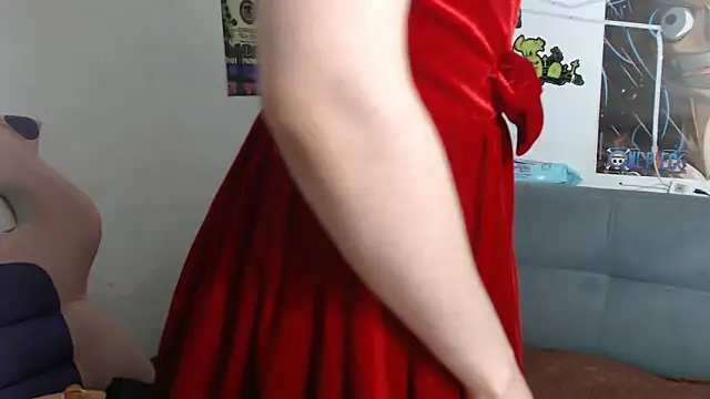 Amala Hott online show from 09/26/25, 03:10