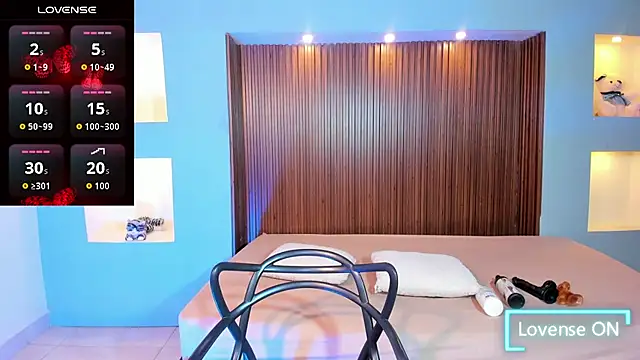 ZaraBlaze5 online show from 09/16/25, 12:28