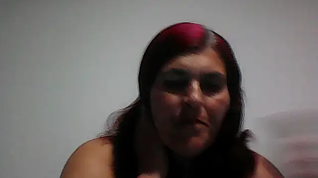 Snapshot of Curvy-Essex-Milf chatting on 07/24/26, 06:28 Curvy-Essex-Milf online show from 07/24/26, 06:28