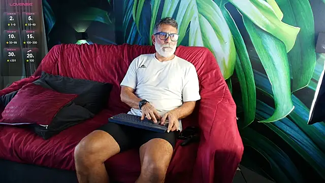 LukeCrews online show from 10/02/25, 07:10