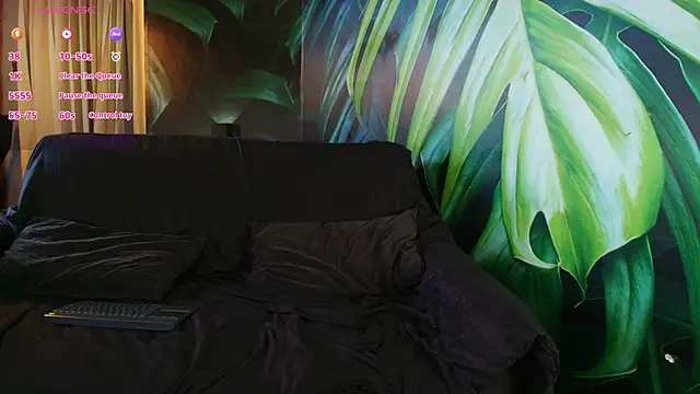 LukeCrews online show from 10/12/25, 06:51