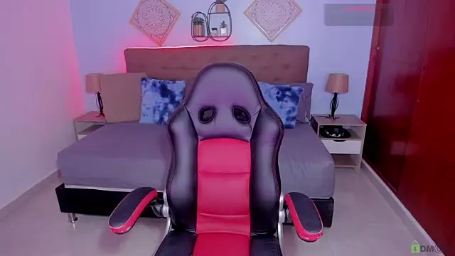 Snapshot of _Lilly_miller chatting on 11/09/25, 05:33 Lilly miller online show from 11/09/25, 05:33