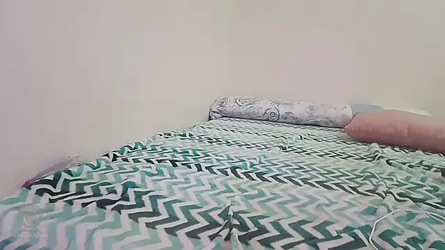 Snapshot of queen_belisima1 chatting on 10/05/25, 04:16 queen belisima1 online show from 10/05/25, 04:16