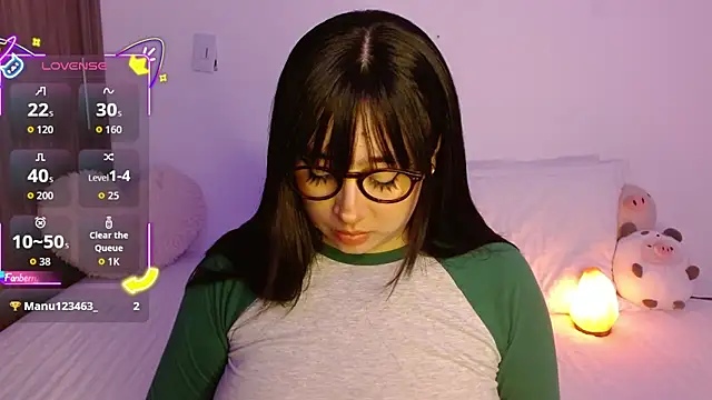 Oliviargf online show from 10/06/25, 12:30