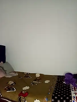 Snapshot of sihamesanfoura chatting on 12/14/25, 10:36 sihamesanfoura online show from 12/14/25, 10:36