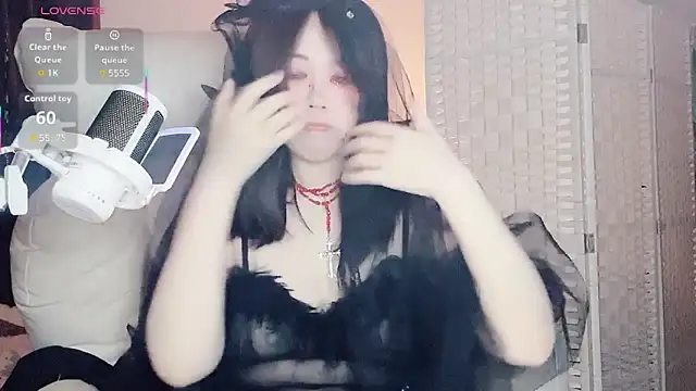 Snapshot of Cocobee chatting on 10/25/25, 04:46 Cocobee online show from 10/25/25, 04:46