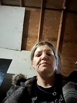 sexytattedbabe online show from 10/27/25, 06:01