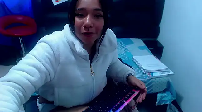 XxxReinaSexyBodyxxX777 online show from 03/11/25, 07:14