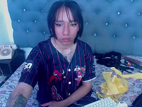 XxxReinaSexyBodyxxX777 online show from 10/01/25, 07:42