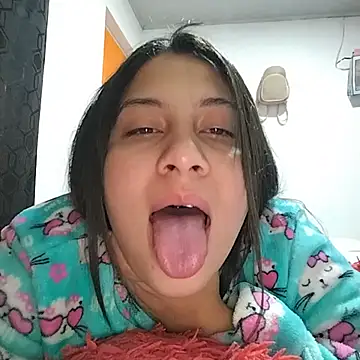 Snapshot of esmeralda_jadees chatting on 11/16/25, 03:06 esmeralda jadees online show from 11/16/25, 03:06