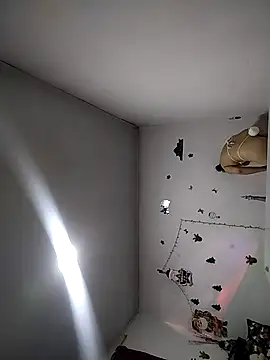 Snapshot of esmeralda_jadees chatting on 12/02/25, 08:59 esmeralda jadees online show from 12/02/25, 08:59