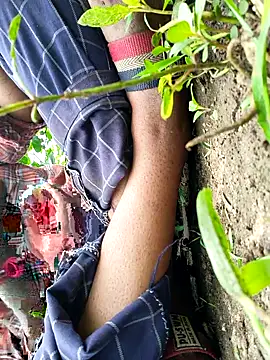 himvilohi08 online show from 09/24/25, 04:49