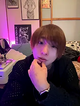 Snapshot of ryokunero chatting on 09/20/25, 08:37 ryokunero online show from 09/20/25, 08:37