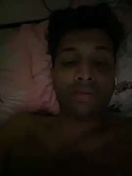 Snapshot of MIRTHICK2002 chatting on 03/13/25, 12:05 MIRTHICK2002 online show from 03/13/25, 12:05