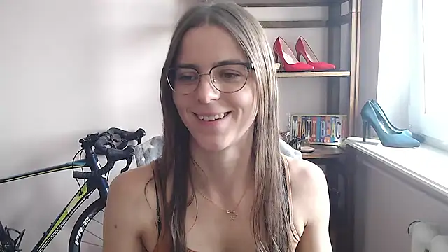 love megi online show from 06/16/26, 01:36