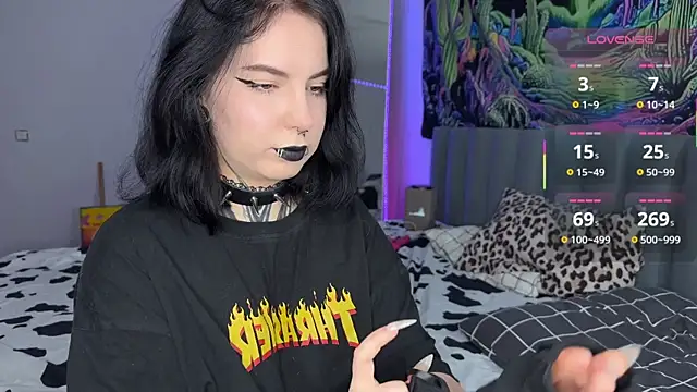 Snapshot of yourvodka chatting on 11/06/25, 07:20 yourvodka online show from 11/06/25, 07:20