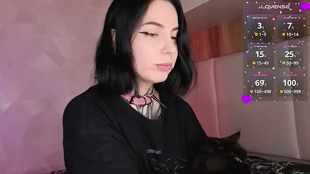 Snapshot of yourvodka chatting on 05/19/26, 11:38 yourvodka online show from 05/19/26, 11:38