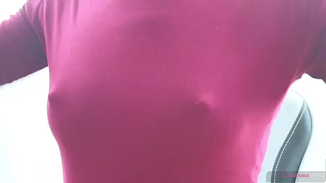 Kira mindnes online show from 07/06/26, 06:21