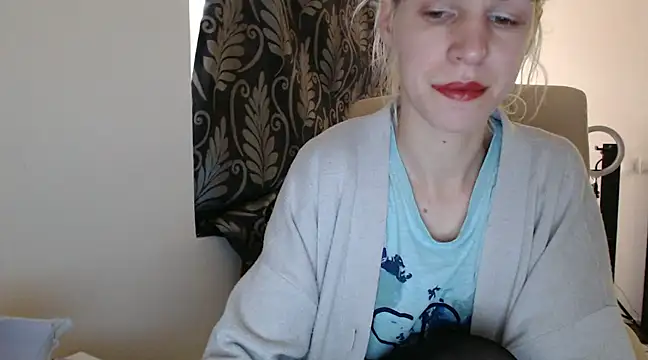 ElssaRush online show from 03/16/25, 09:49