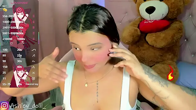 Ashley dolll online show from 12/03/25, 09:02